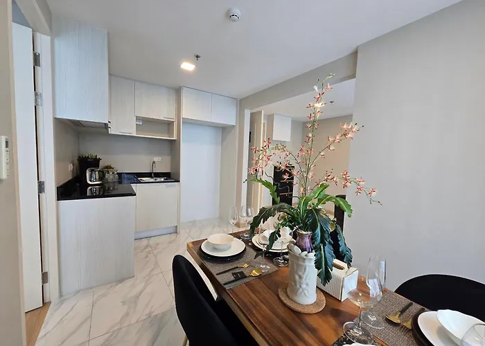 Bless Ekkamai Apartment